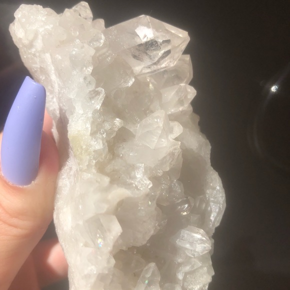 Large Clear Quartz Cluster, Natural Quartz Crystal Stone, Spiritual Hole Decor - Picture 8 of 11